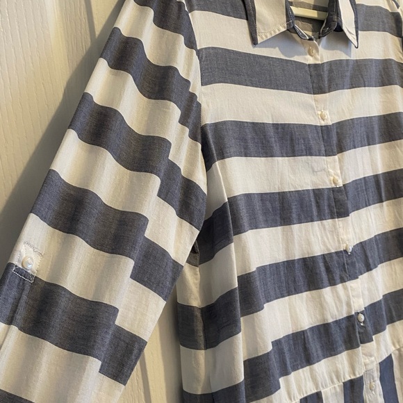 levi womans blouse stripe button Front Blue White - Picture 2 of 11